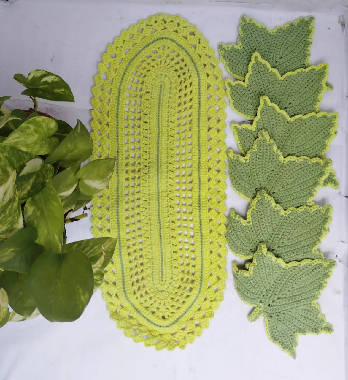 Leaf Crochet Table Runner & Tea Coaster Set